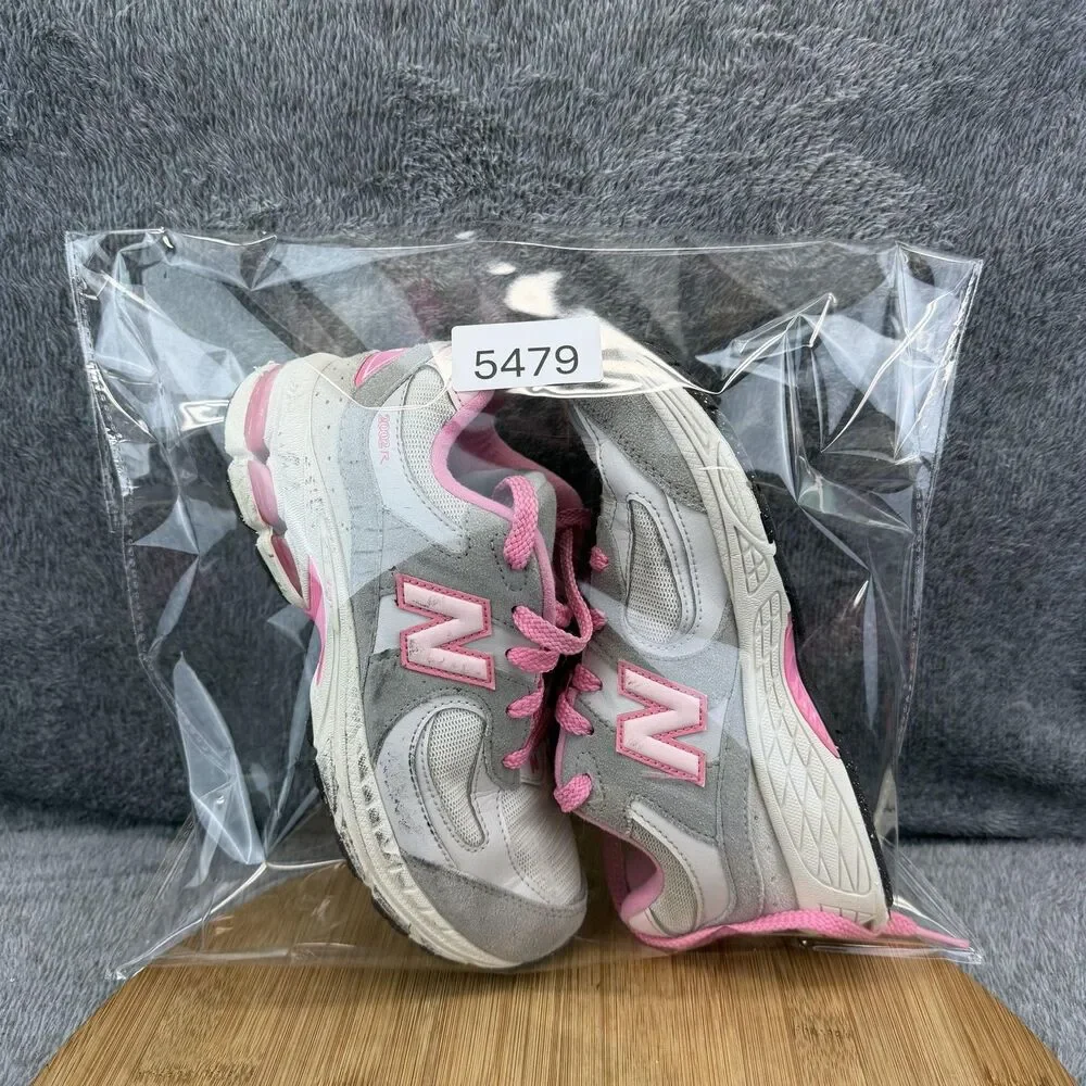 New Balance 2002R Shoes Girls Size 3 Pink Gray Suede Athletic Running Sneakers